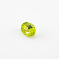 Peridot - 1.65 Ct Oval AAA Apple Green Clean