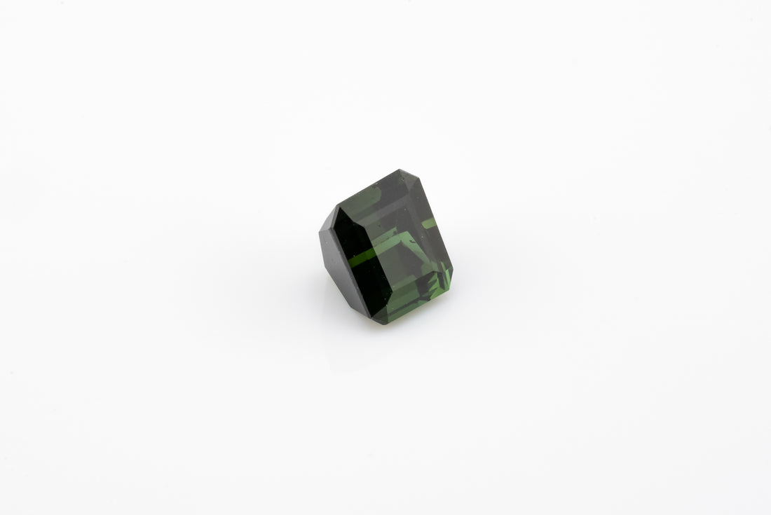 Tourmaline - 1.66ct VVS Octagon Natural Forest Green