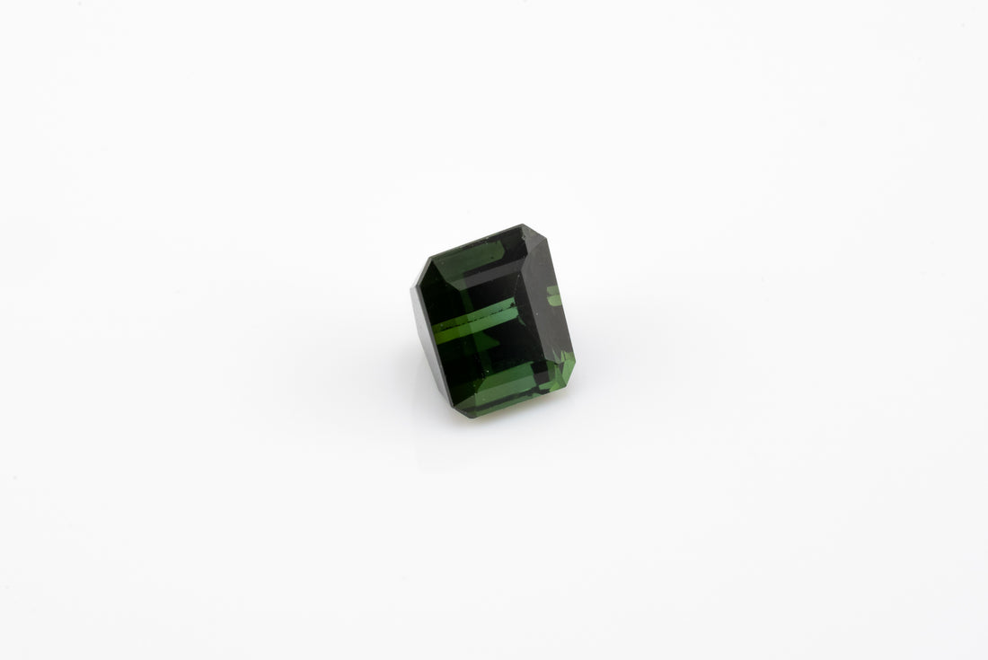 Tourmaline - 1.66ct VVS Octagon Natural Forest Green