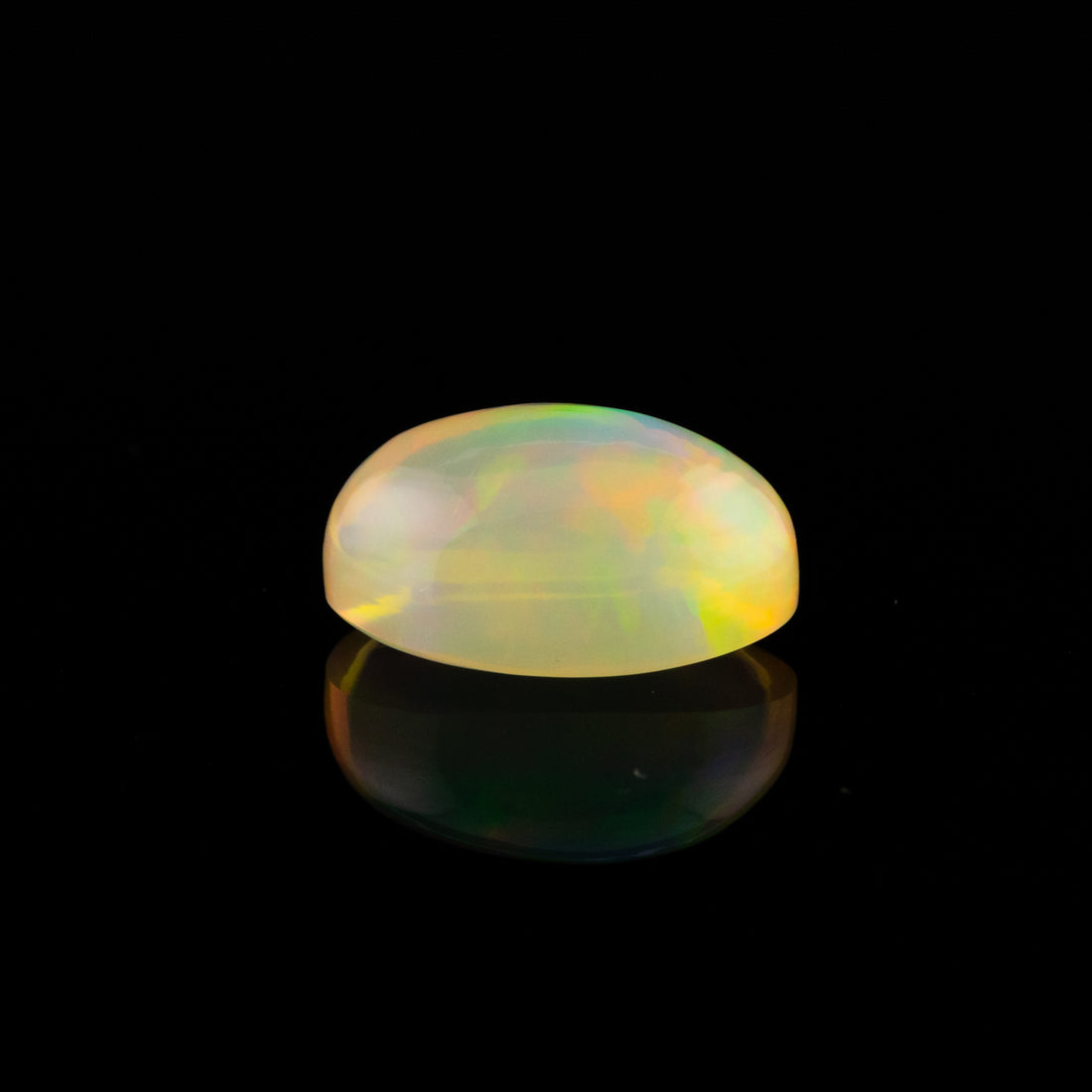 Ethiopian Opal - 3.62ct AAA Huge Flash