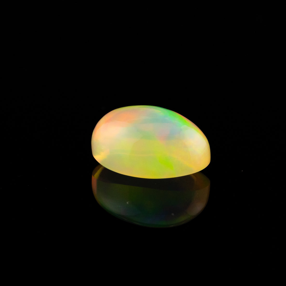 Ethiopian Opal - 3.62ct AAA Huge Flash