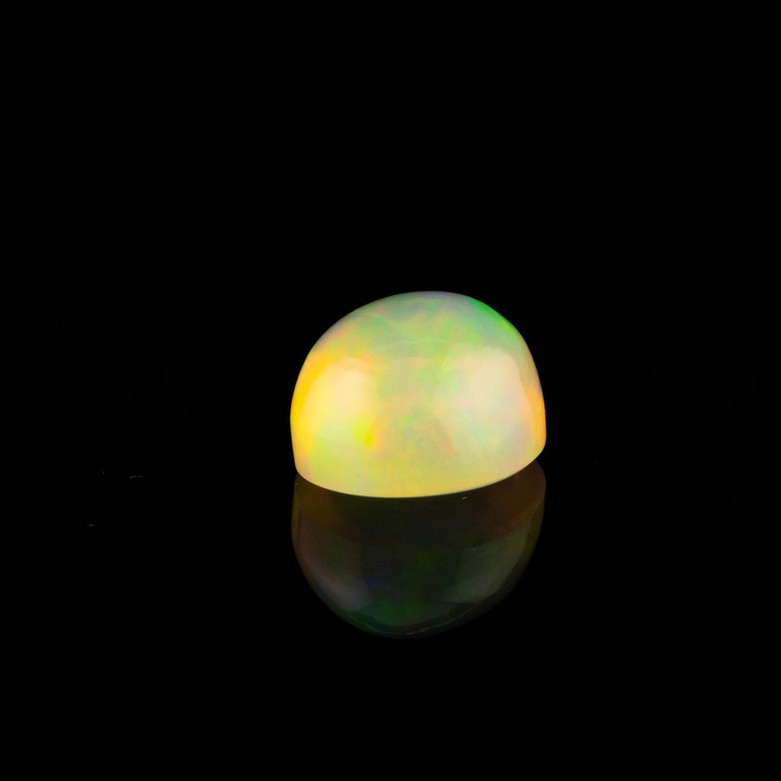 Ethiopian Opal - 3.62ct AAA Huge Flash