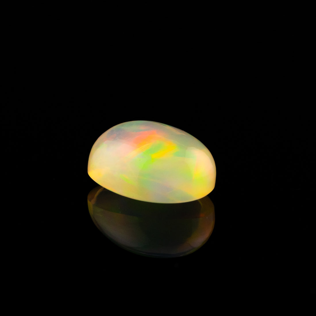 Ethiopian Opal - 3.62ct AAA Huge Flash