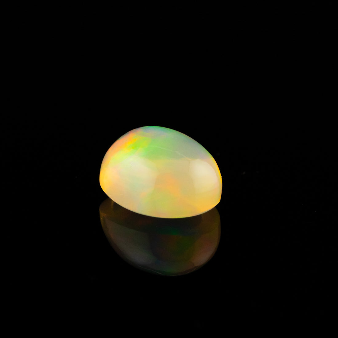 Ethiopian Opal - 3.62ct AAA Huge Flash