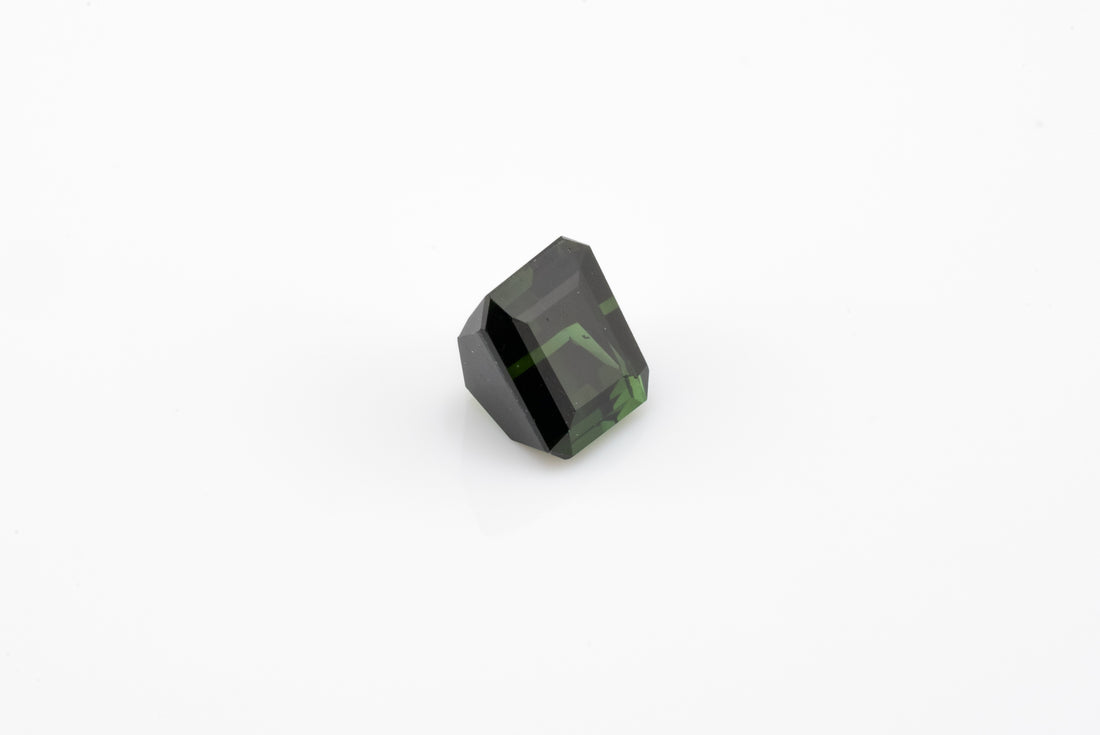 Tourmaline - 1.66ct VVS Octagon Natural Forest Green