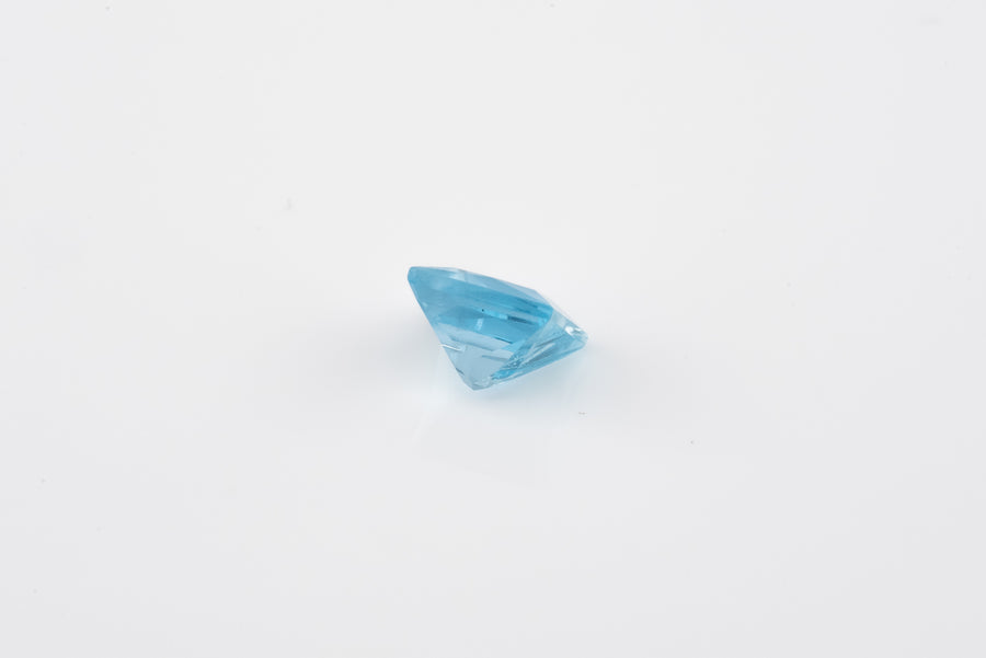 Aquamarine - 1.10 Ct Cushion Cut  VS-VVS Clarity