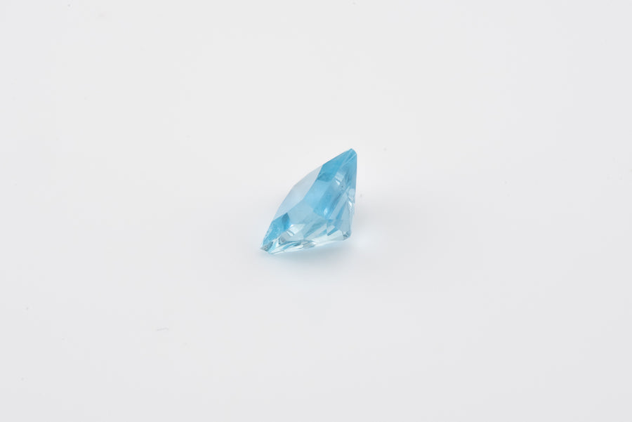 Aquamarine - 1.10 Ct Cushion Cut  VS-VVS Clarity