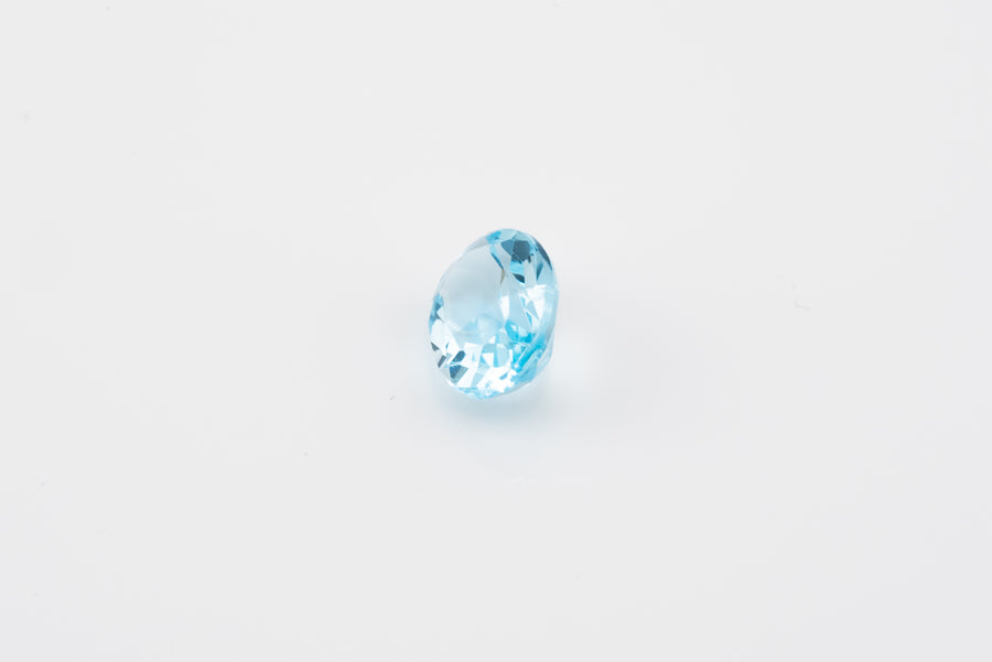 Topaz - 1.65ct Oval Cut Swiss Blue