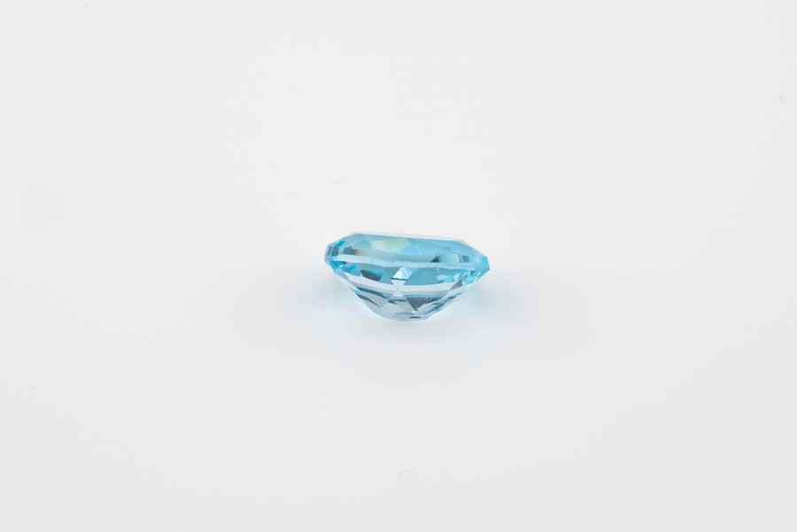 Topaz - 1.65ct Oval Cut Swiss Blue