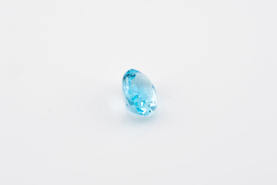 Topaz - 1.65ct Oval Cut Swiss Blue