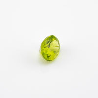 Peridot - 1.65 Ct Oval AAA Apple Green Clean