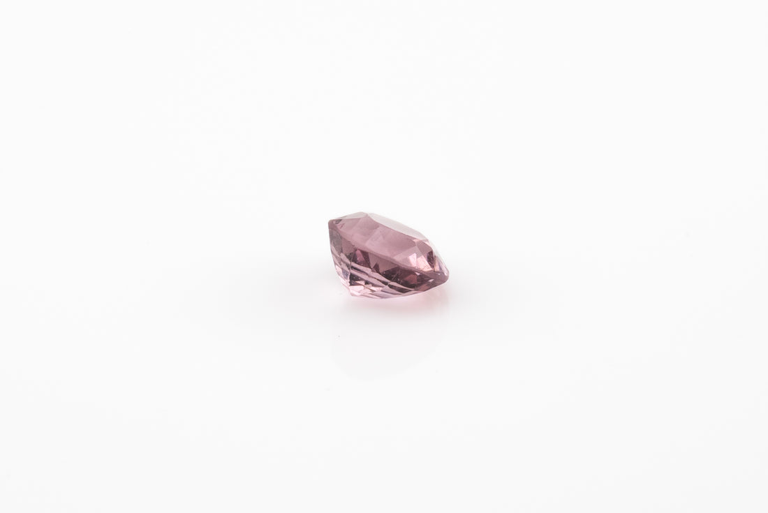 Spinel - 0.95ct Pint Round Untreated